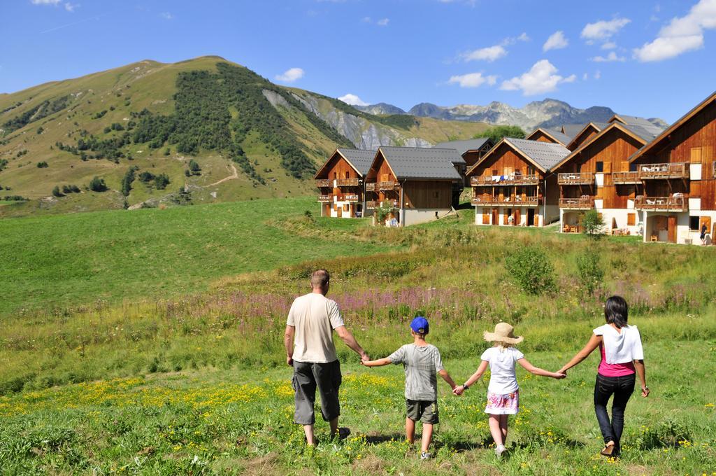 Goelia - Les Chalets Des Marmottes Saint-Jean-d'Arves Exterior photo